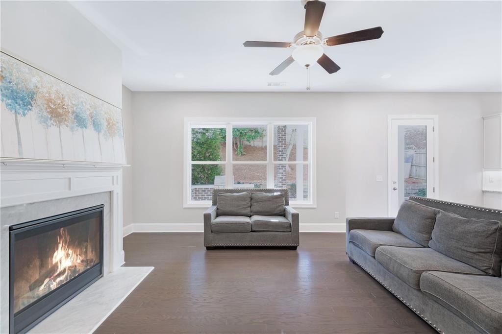 1859 Commons Place Atlanta, GA 30318 - Photo 12 of 53