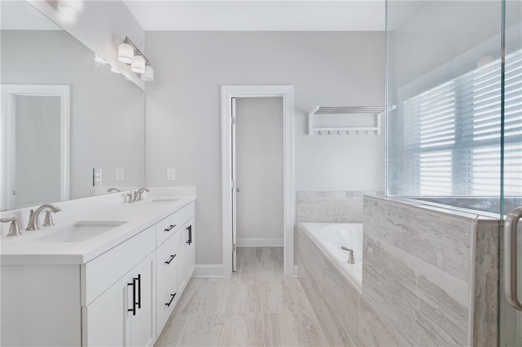 1859 Commons Place Atlanta, GA 30318 - Photo 22 of 53