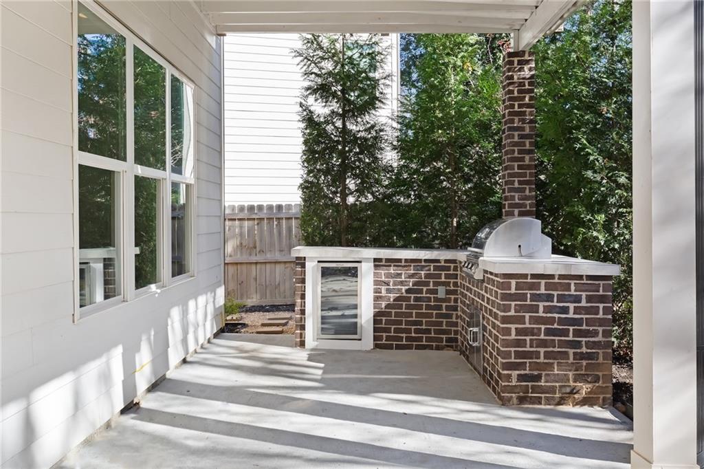 1859 Commons Place Atlanta, GA 30318 - Photo 41 of 53