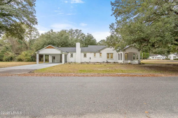 $399,999 | 31 Church Street North, Yemassee, SC 29945