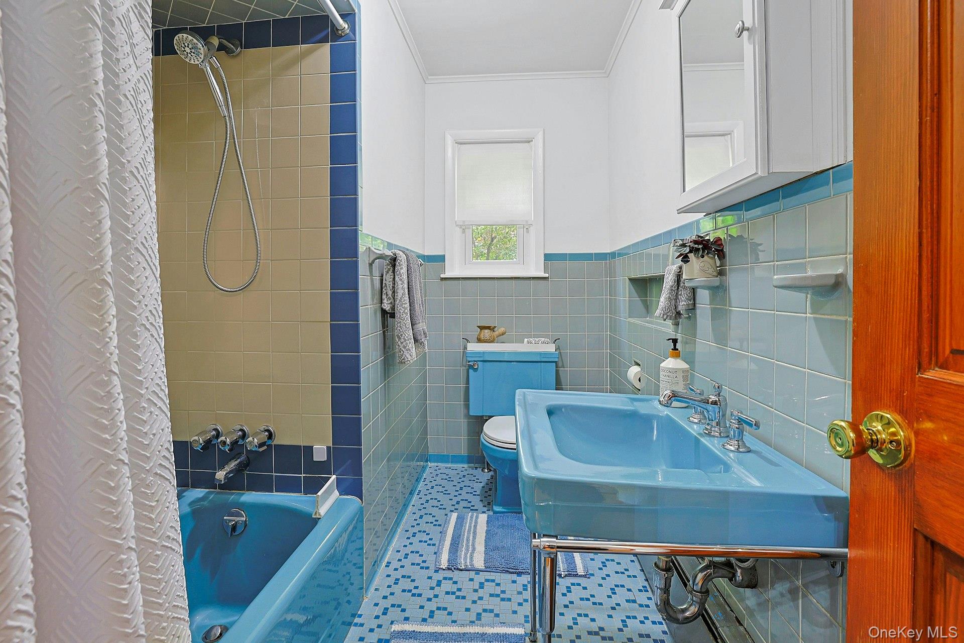 3 Meadow Park Road Baldwin Place, NY 10505 - Photo 24 of 36