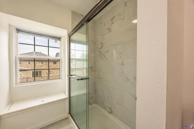 $379,000 | 43 Parkway Creek, Houma, LA 70364