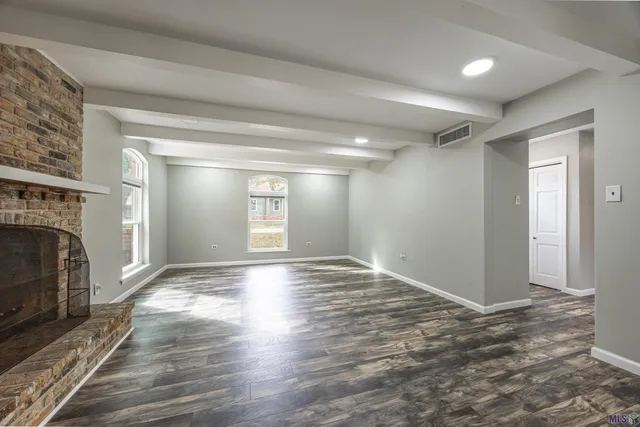 $379,000 | 43 Parkway Creek, Houma, LA 70364