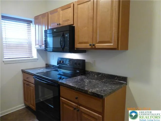 $1,495 | 108 South Main Street, Unit 3A, Alburtis, PA 18011