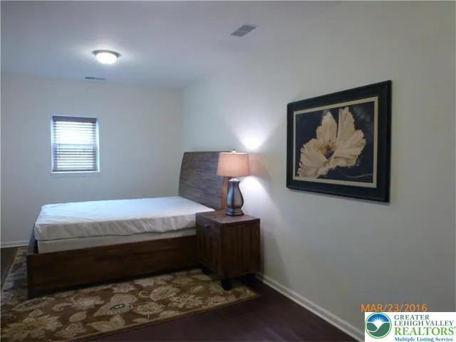 $1,495 | 108 South Main Street, Unit 3A, Alburtis, PA 18011