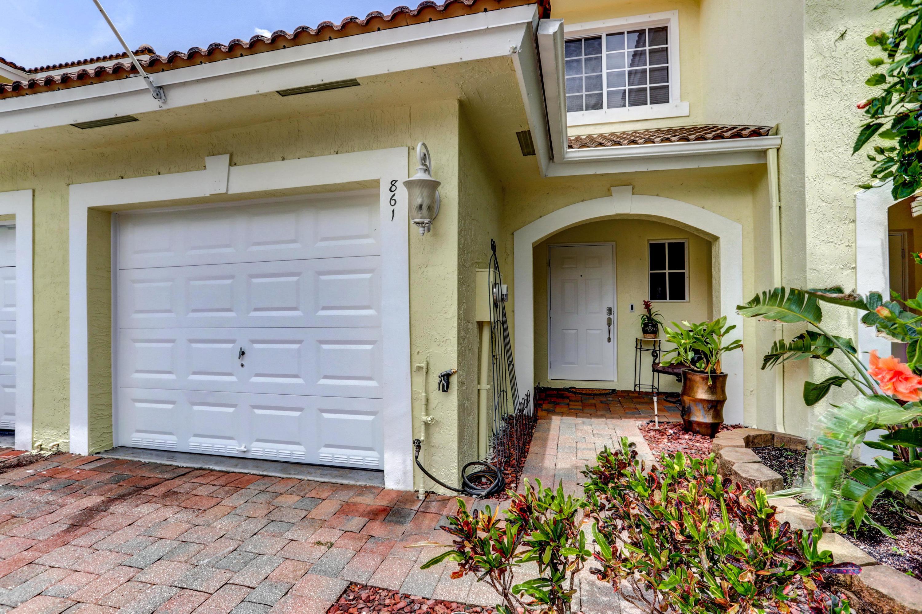 861 Imperial Lake Road West Palm Beach, FL 33413 - Photo 2 of 55 04_320a3056_57_58_59_60