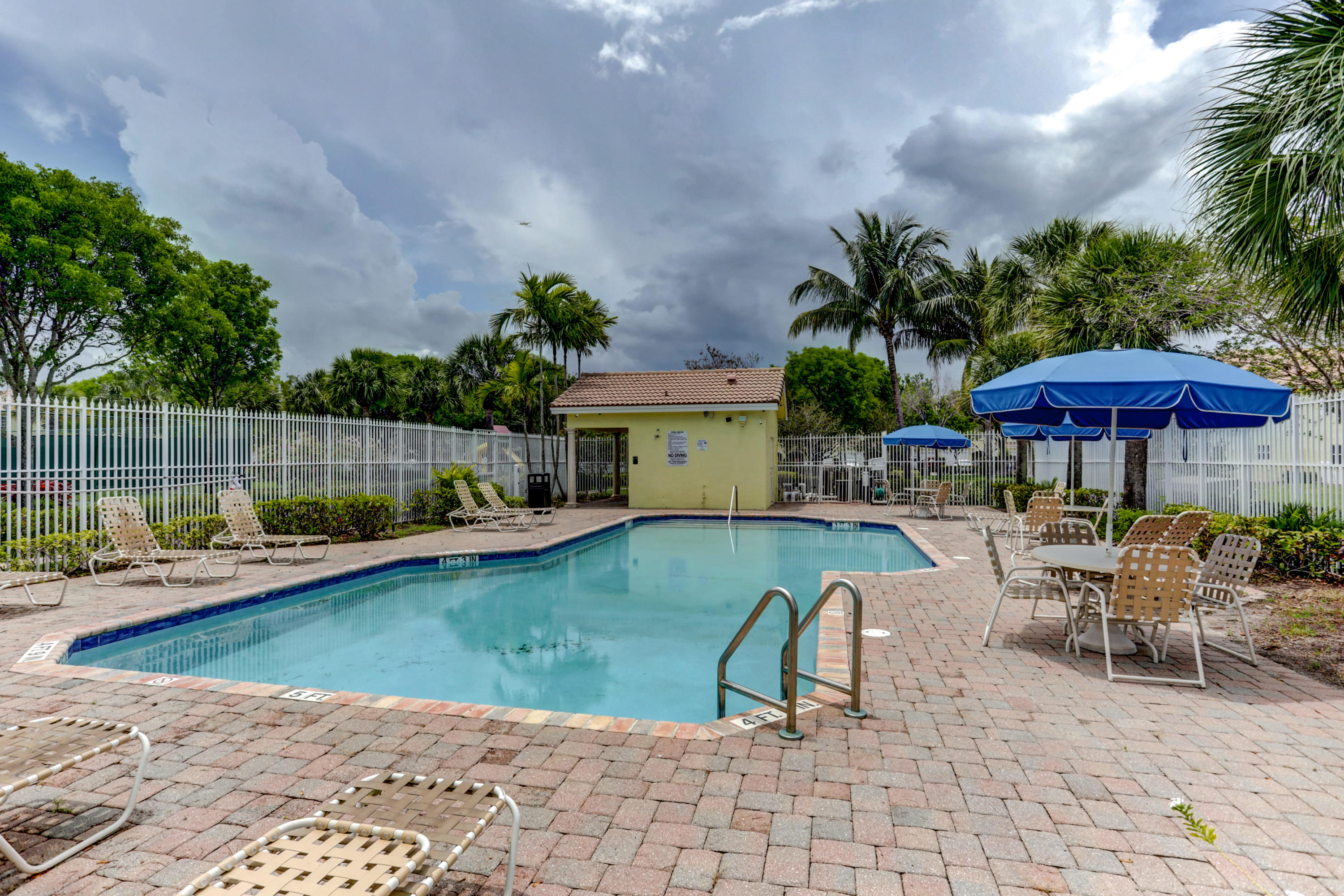 861 Imperial Lake Road West Palm Beach, FL 33413 - Photo 29 of 55 32_320a3381_2_3_4_5