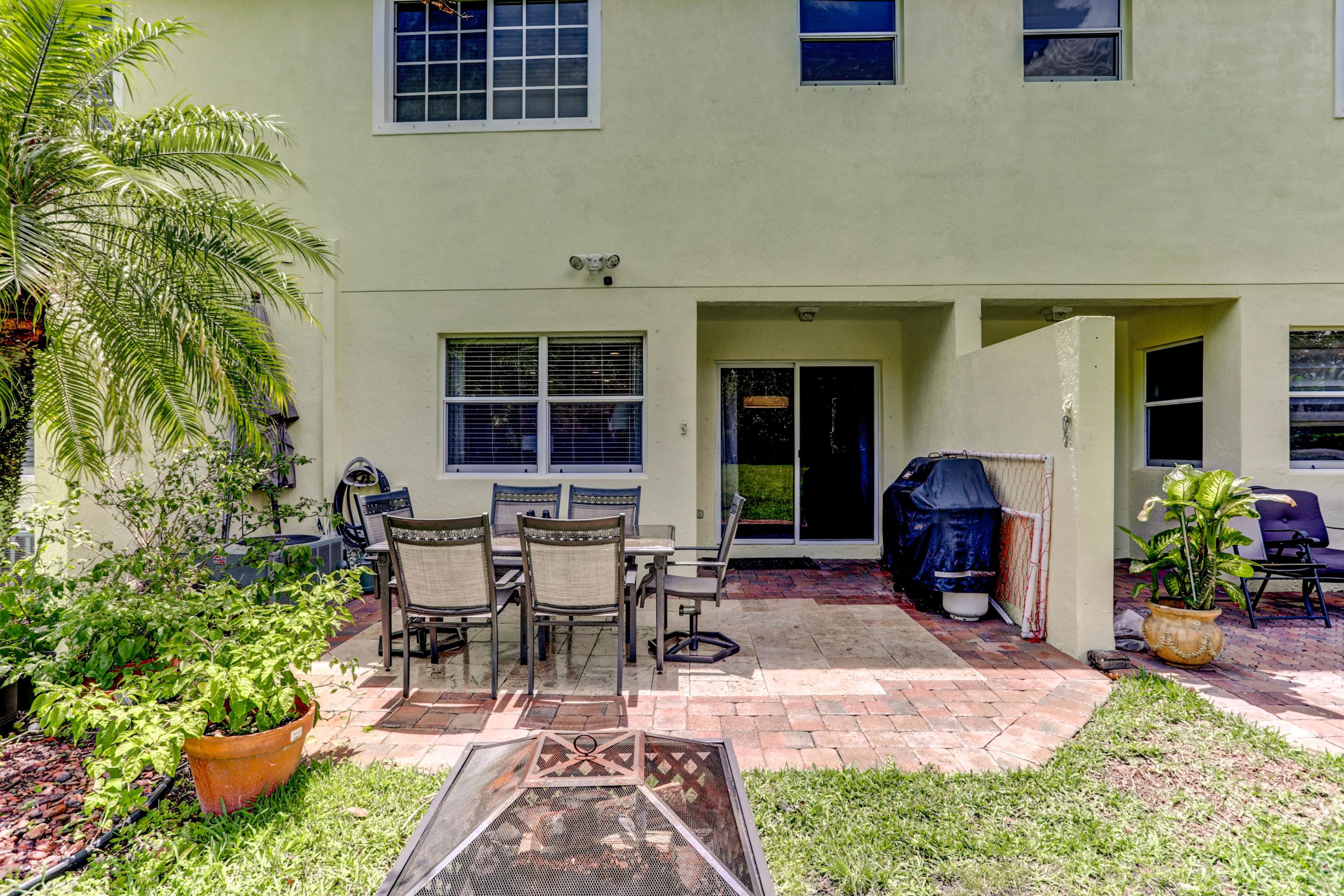 861 Imperial Lake Road West Palm Beach, FL 33413 - Photo 36 of 55 39_320a3086_87_88_89_90