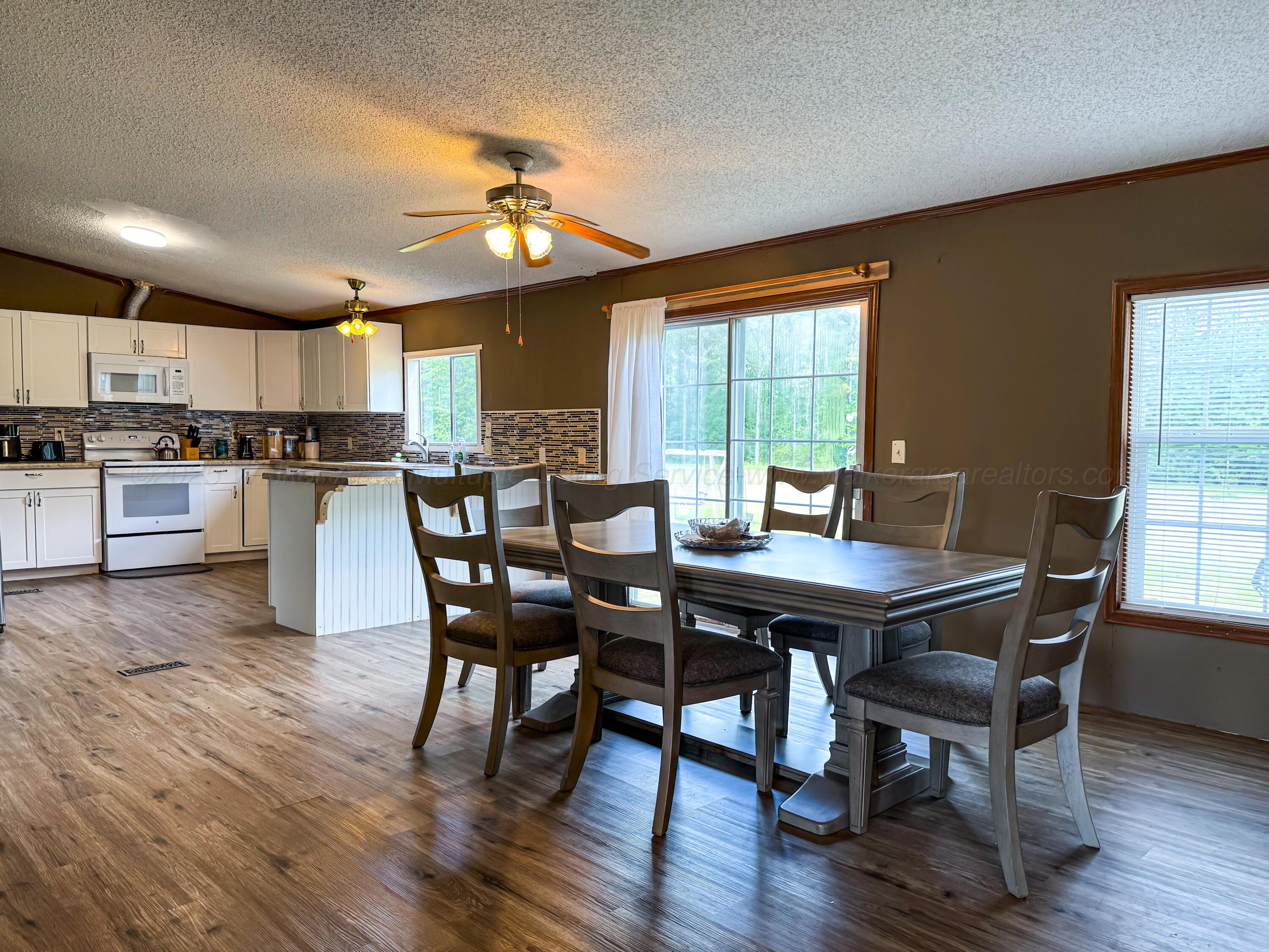 1697 Elm Road Winfield, AL 35594 - Photo 6 of 25 IMG_6724