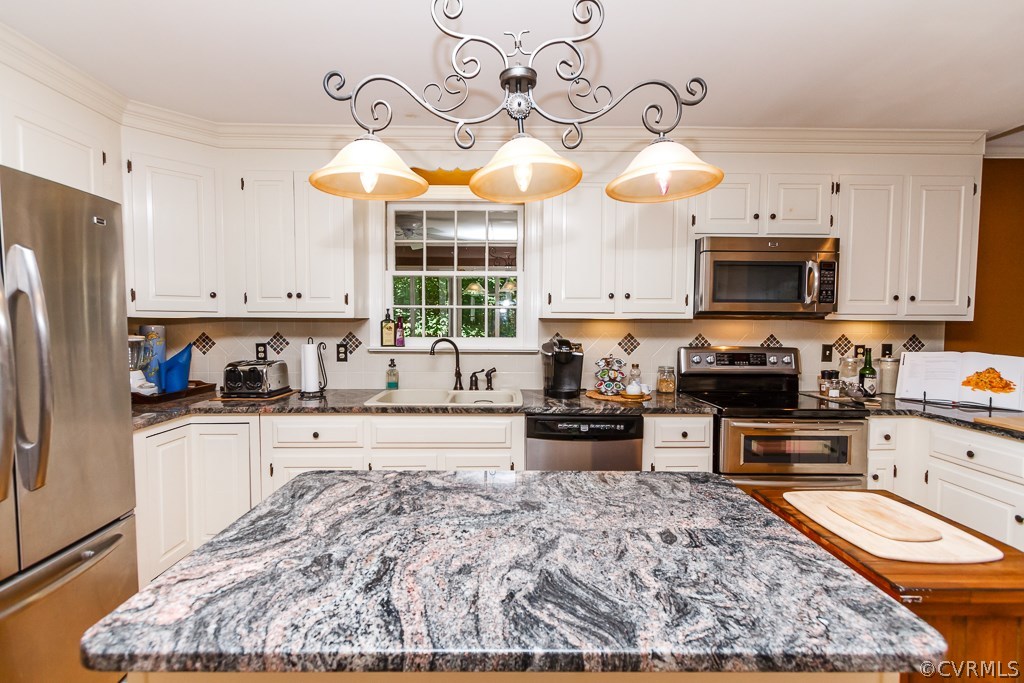 13901 Riverbirch Trace Road Midlothian, VA 23112 - Photo 10 of 24 Gallery Image 10