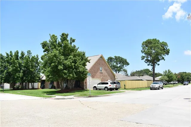 $489,000 | 14 Platt Street, Kenner, LA 70065