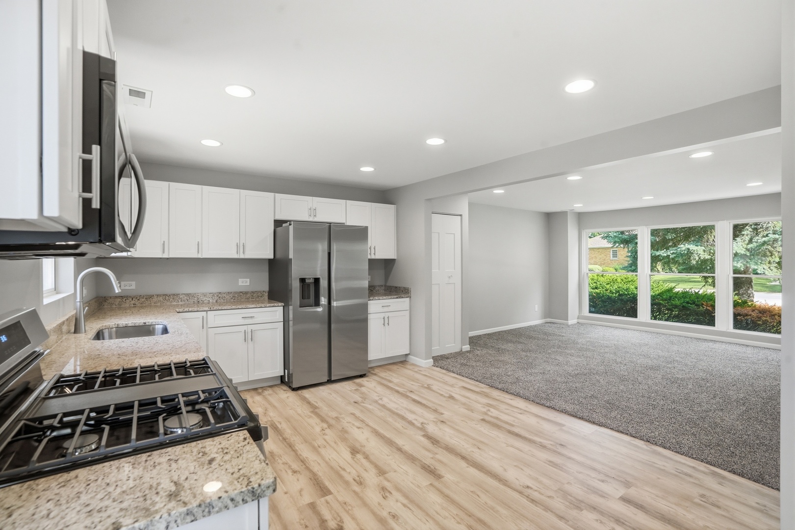 696 1st Street Crete, IL 60417 - Photo 9 of 28