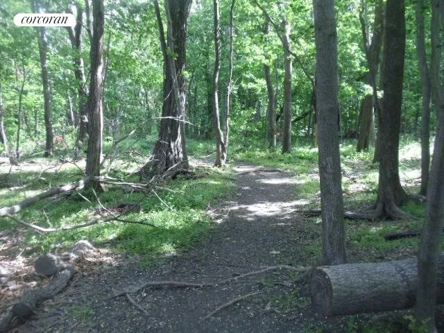 $599,000 | 460 West 236th Street, Unit 4B | Fieldston