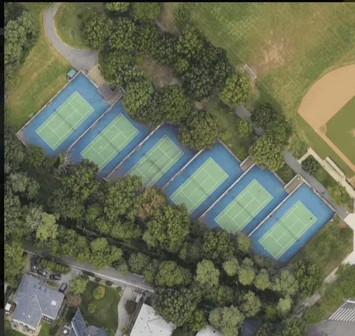 $599,000 | 460 West 236th Street, Unit 4B | Fieldston