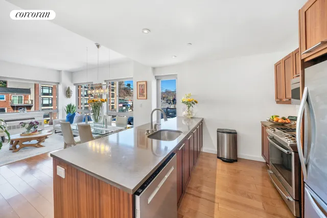 $599,000 | 460 West 236th Street, Unit 4B | Fieldston