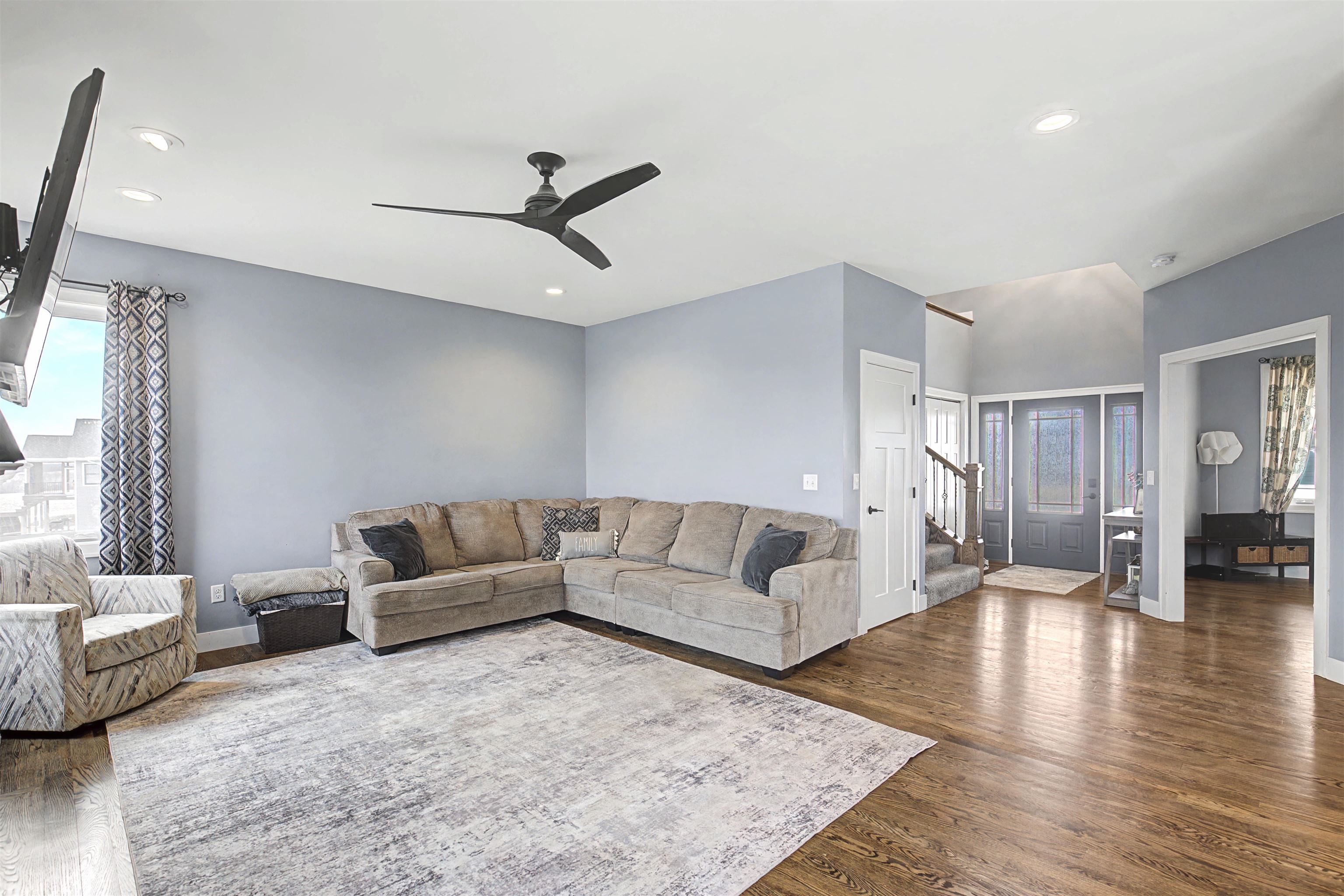 434 White Street Benton, WI 53803 - Photo 4 of 34