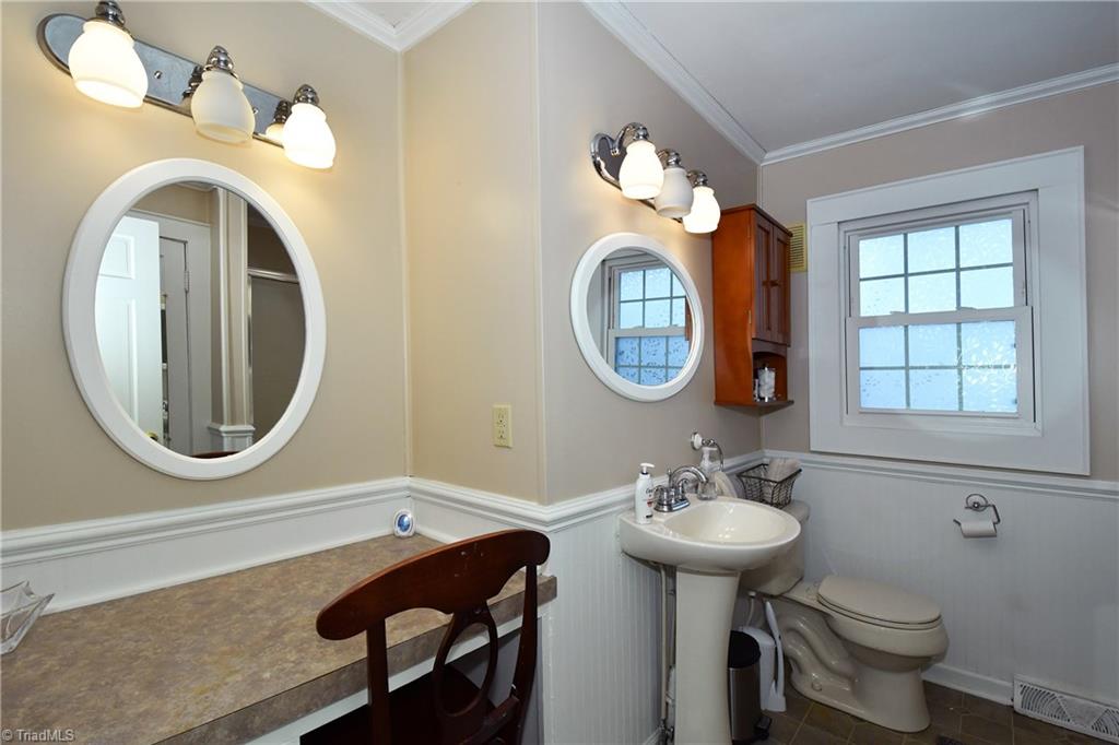2486 Cook School Road Pilot Mountain, NC 27041 - Photo 20 of 30 Gallery Image 20