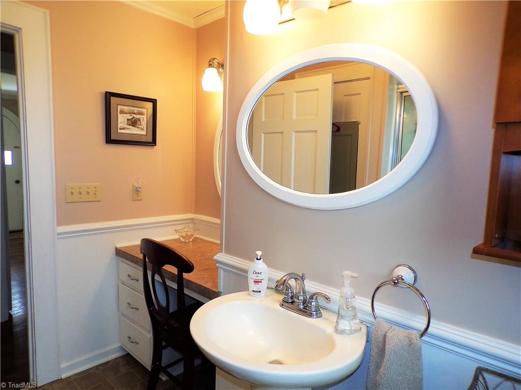2486 Cook School Road Pilot Mountain, NC 27041 - Photo 22 of 30 Gallery Image 22