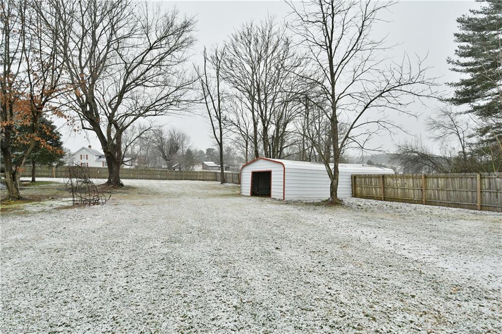 2486 Cook School Road Pilot Mountain, NC 27041 - Photo 29 of 30 Gallery Image 29