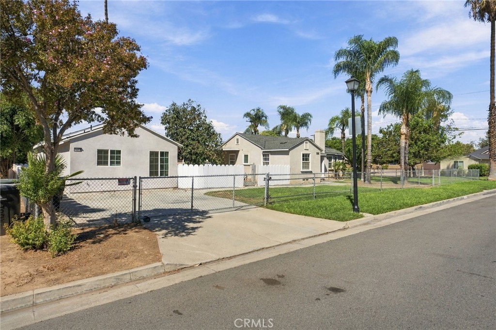 6815 Barcelona Way Riverside, CA 92504 - Photo 6 of 51 Gallery Image 6