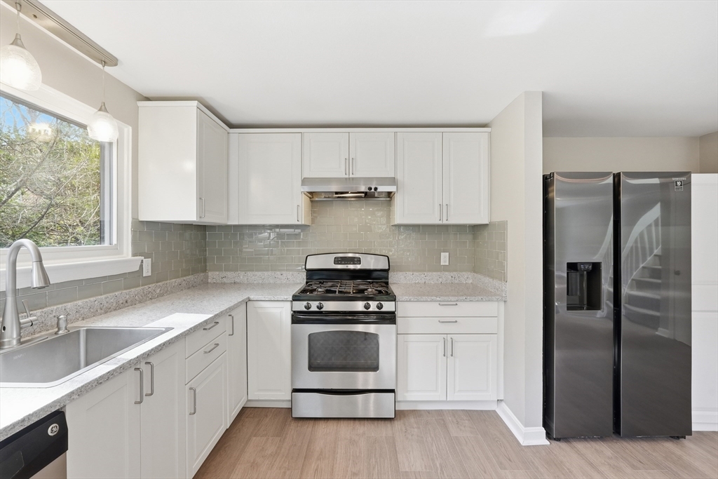 111 Leland Farm Road, Unit 111 Ashland, MA 01721 - Photo 17 of 30