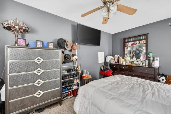 $1,039,000 | 1530 East Appleton Street, Long Beach, CA 90802