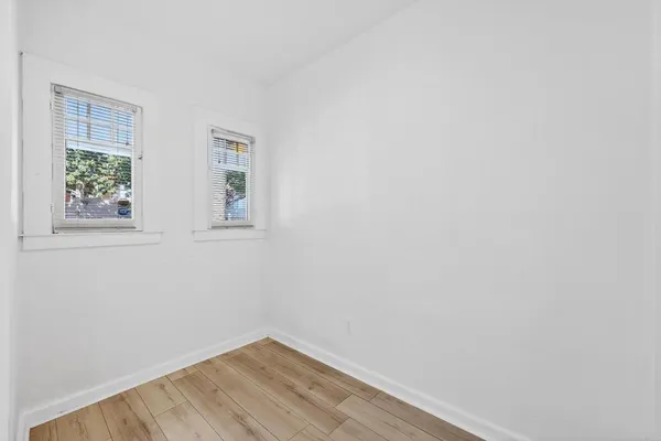 $1,039,000 | 1530 East Appleton Street, Long Beach, CA 90802