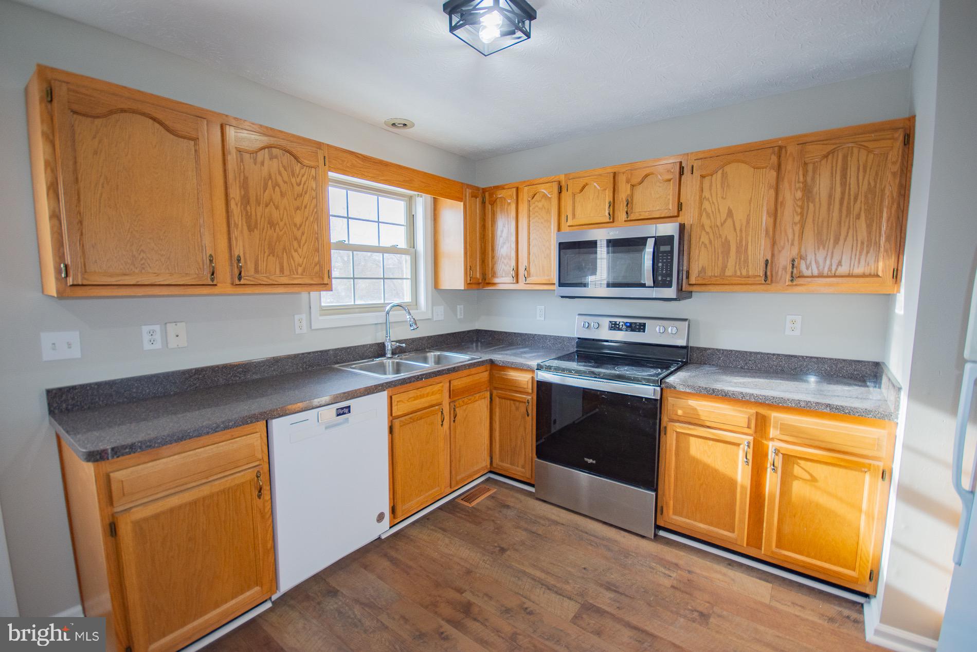 11 Colossians Court Inwood, WV 25428 - Photo 11 of 36