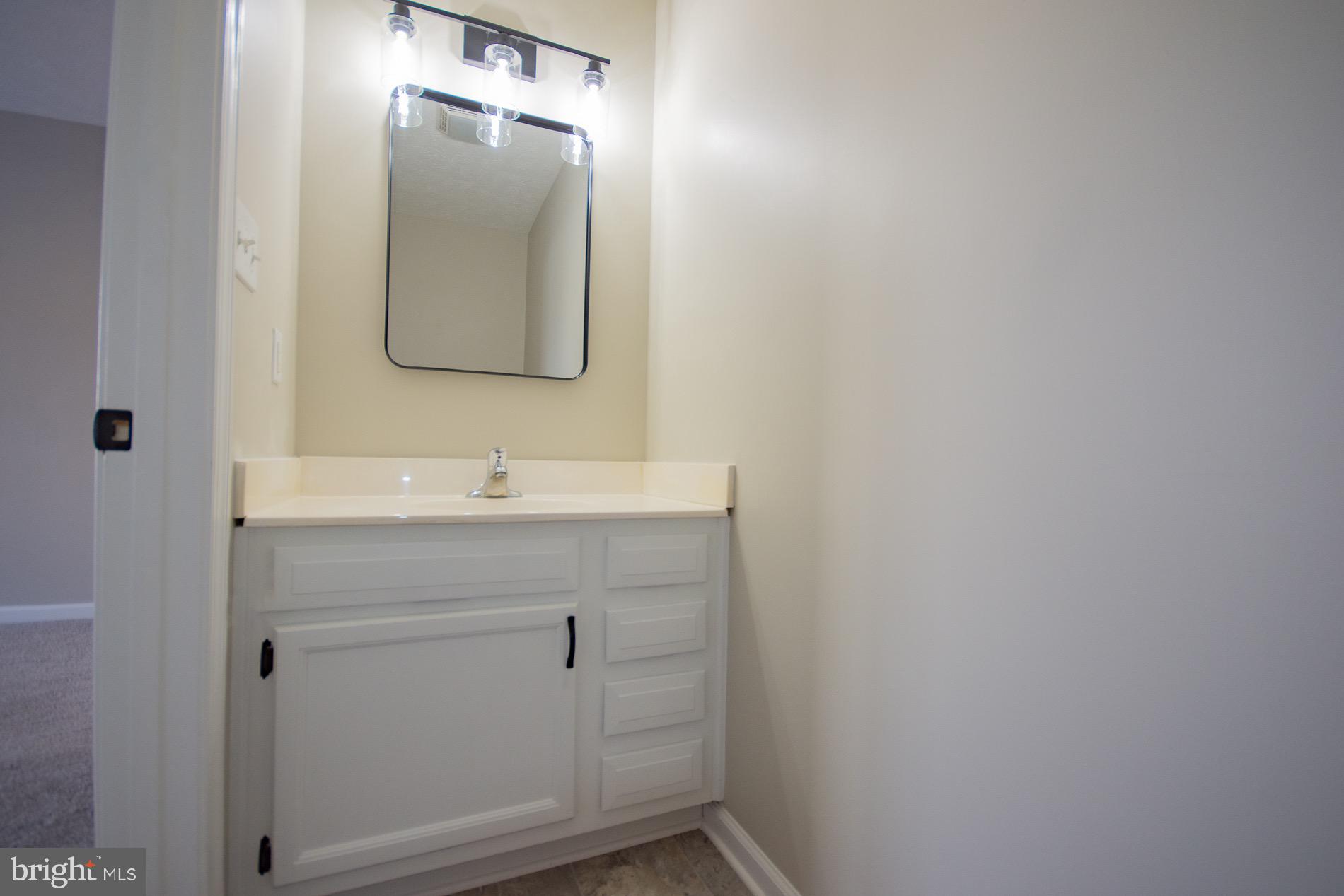 11 Colossians Court Inwood, WV 25428 - Photo 6 of 36