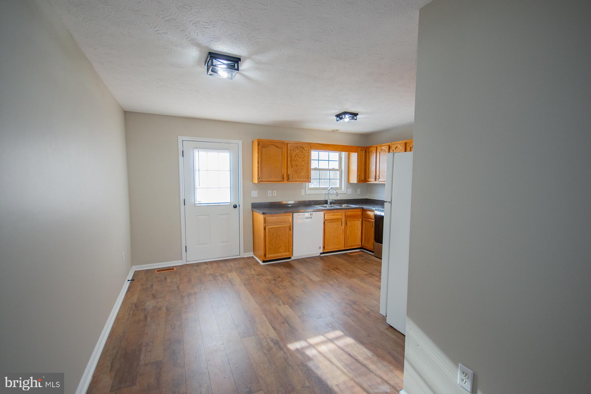 11 Colossians Court Inwood, WV 25428 - Photo 7 of 36