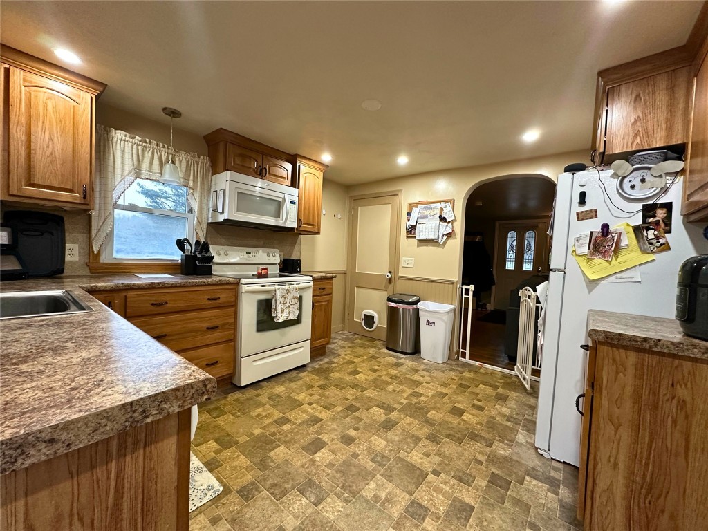210 Frost Road Windsor, NY 13865 - Photo 6 of 17