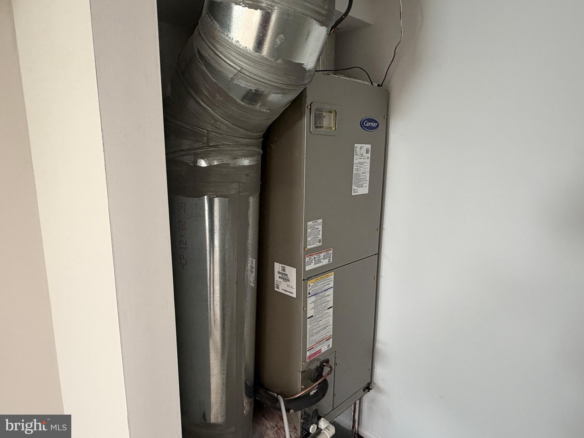 1727 Dallas Street, Unit 1 Philadelphia, PA 19126 - Photo 23 of 25 a view of entryway with elevator