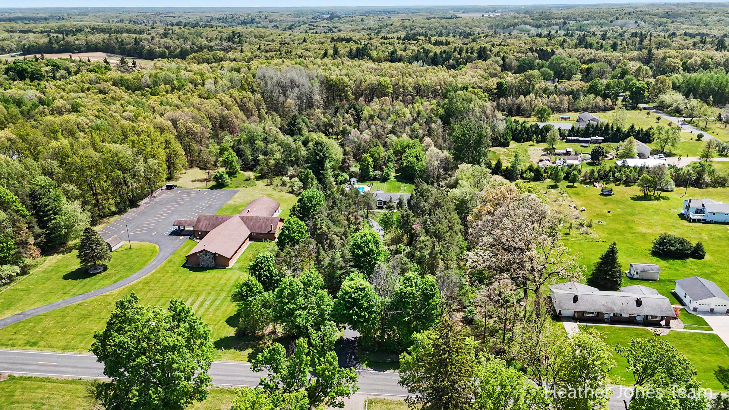 9887 Baker Road Greenville, MI 48838 - Photo 31 of 35 DJI_20260519151149_0006_D