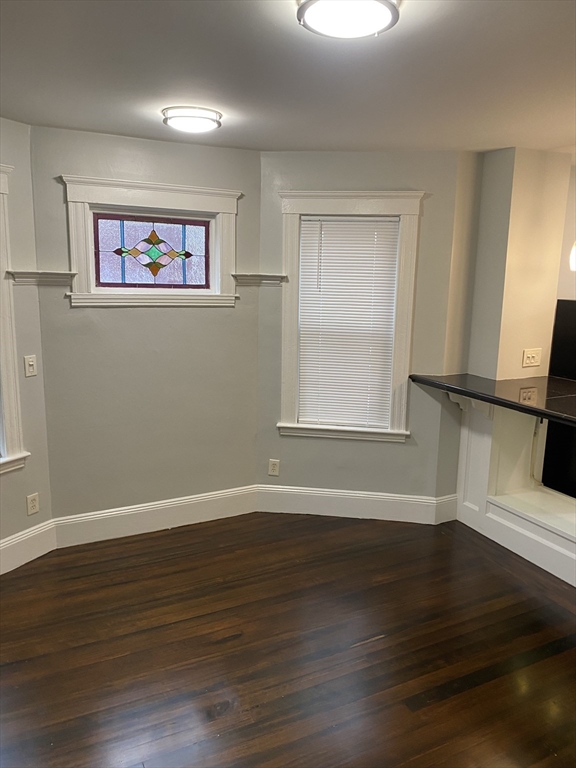 22 Rowell Street, Unit 2 Boston, MA 02125 - Photo 5 of 7
