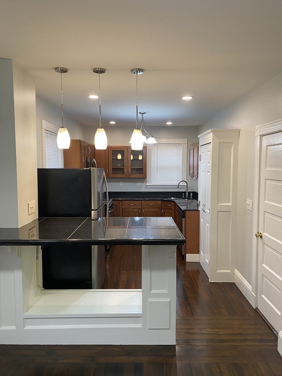 22 Rowell Street, Unit 2 Boston, MA 02125 - Photo 6 of 7
