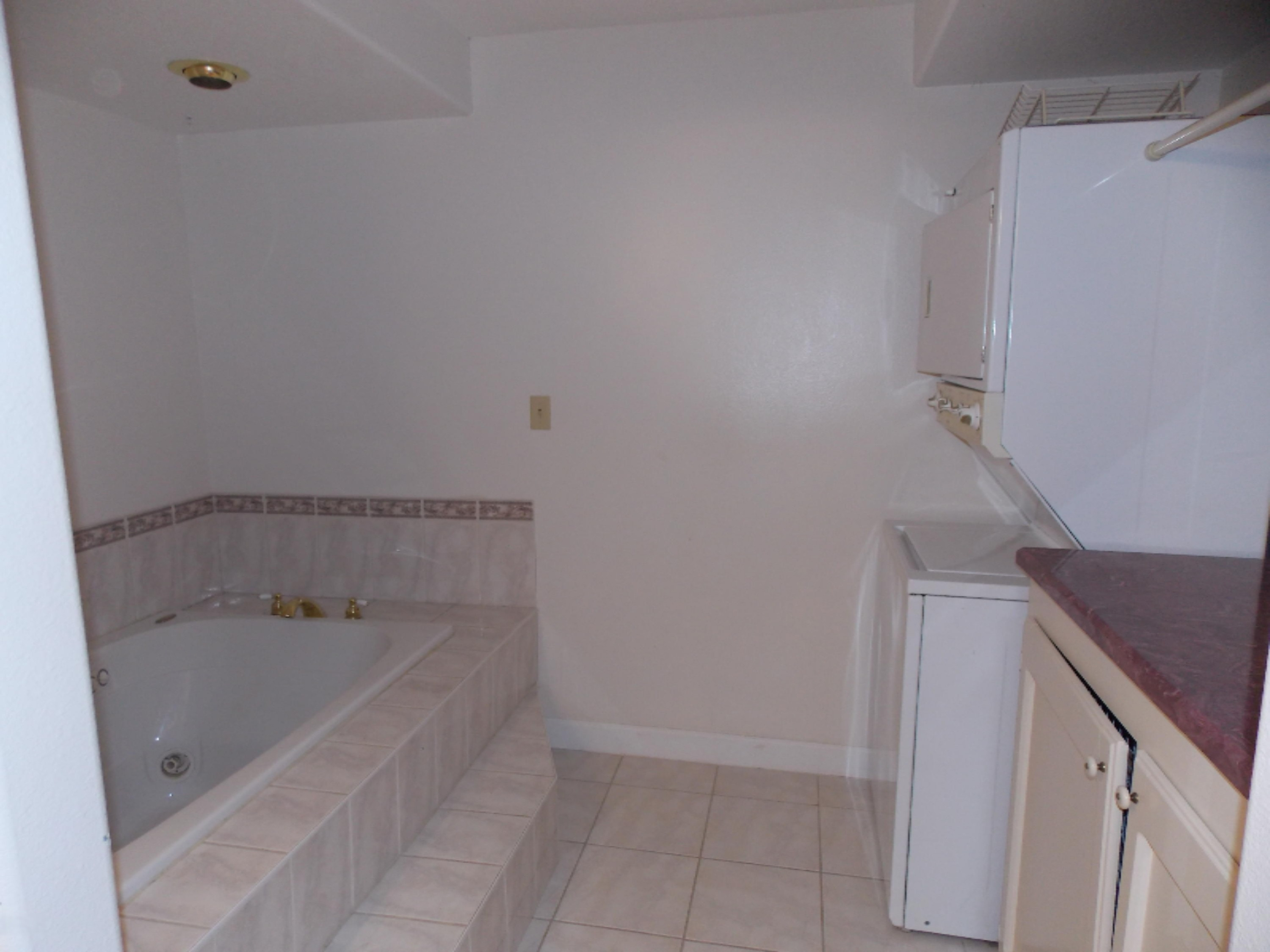 14573 Lawrence Road Hudson, MI 49247 - Photo 10 of 23 DSCN0586