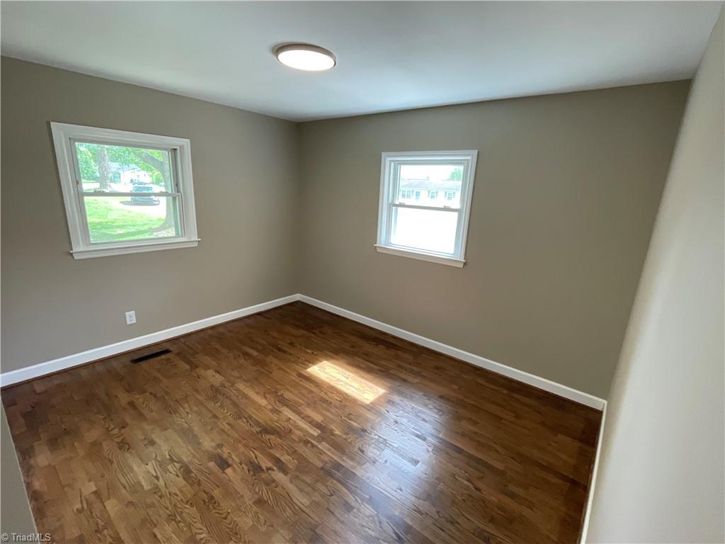 483 Maple Hollow Road Mount Airy, NC 27030 - Photo 5 of 8