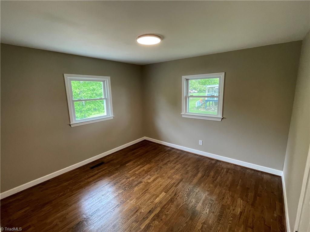 483 Maple Hollow Road Mount Airy, NC 27030 - Photo 6 of 8