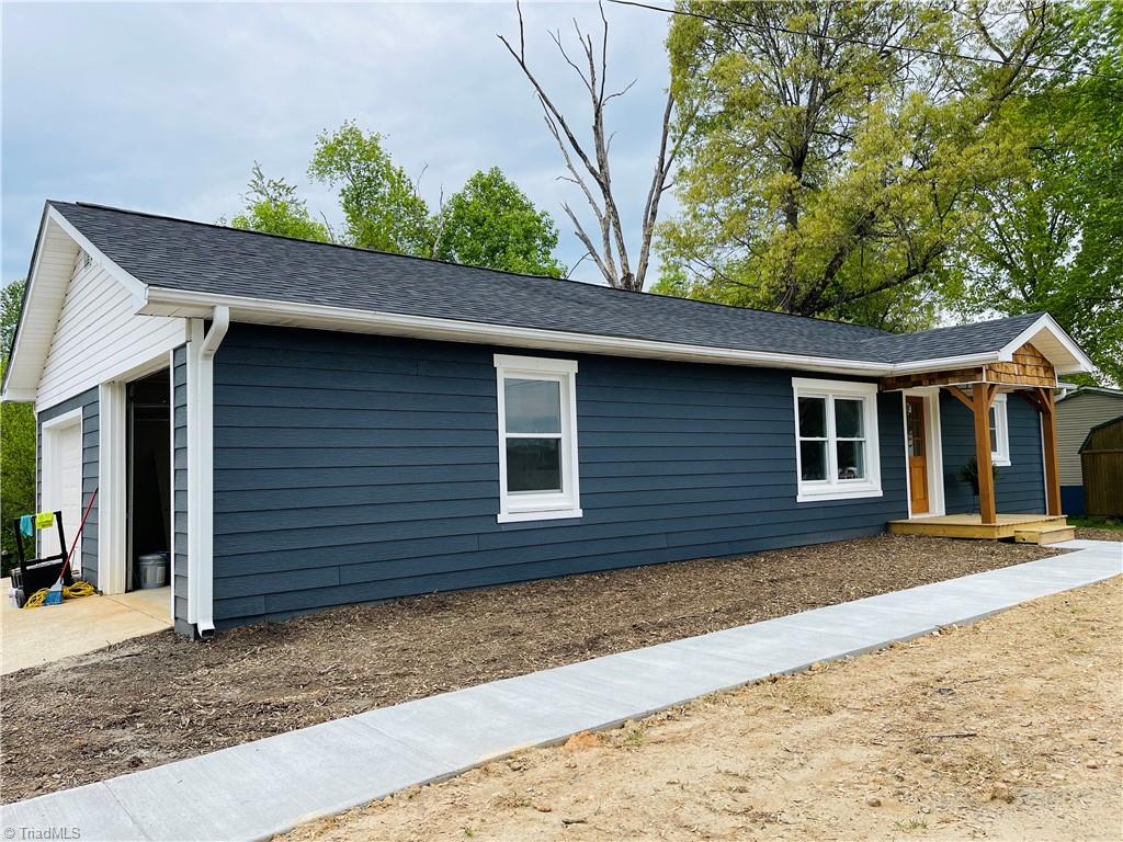 483 Maple Hollow Road Mount Airy, NC 27030 - Photo 8 of 8