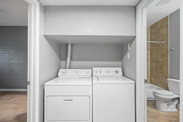 $1,095 | 1518 West Colter Street, Unit 6, Phoenix, AZ 85015