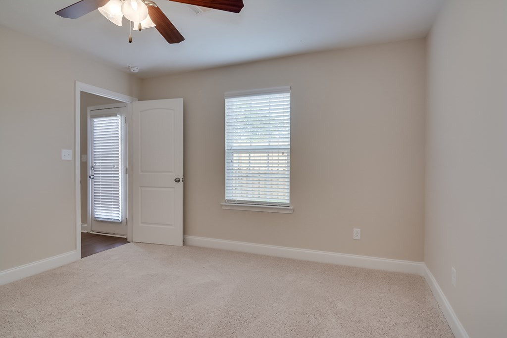 1009 Coveside Trail Grovetown, GA 30813 - Photo 10 of 17 Gallery Image 10