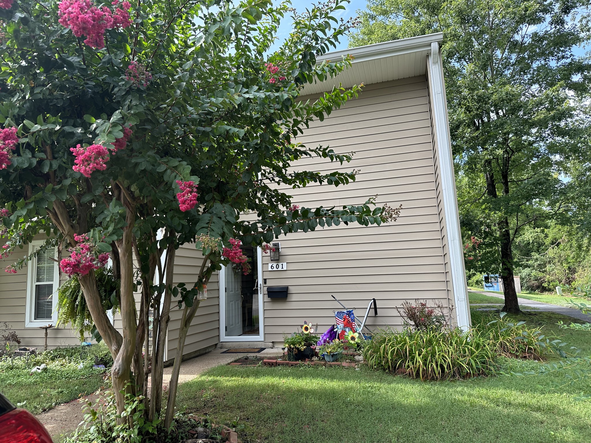 601 Granville Road Franklin, TN 37064 - Photo 2 of 15 Gallery Image 2