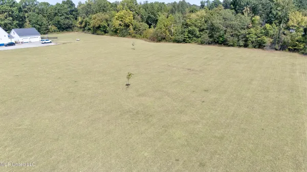 $160,000 | 8600 County Line Road, Hernando, MS 38632