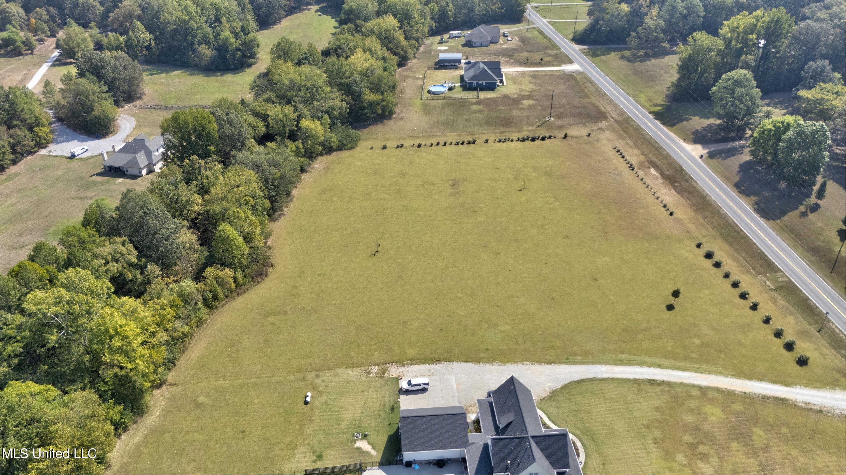 8600 County Line Road Hernando, MS 38632 - Photo 2 of 13 lot-1