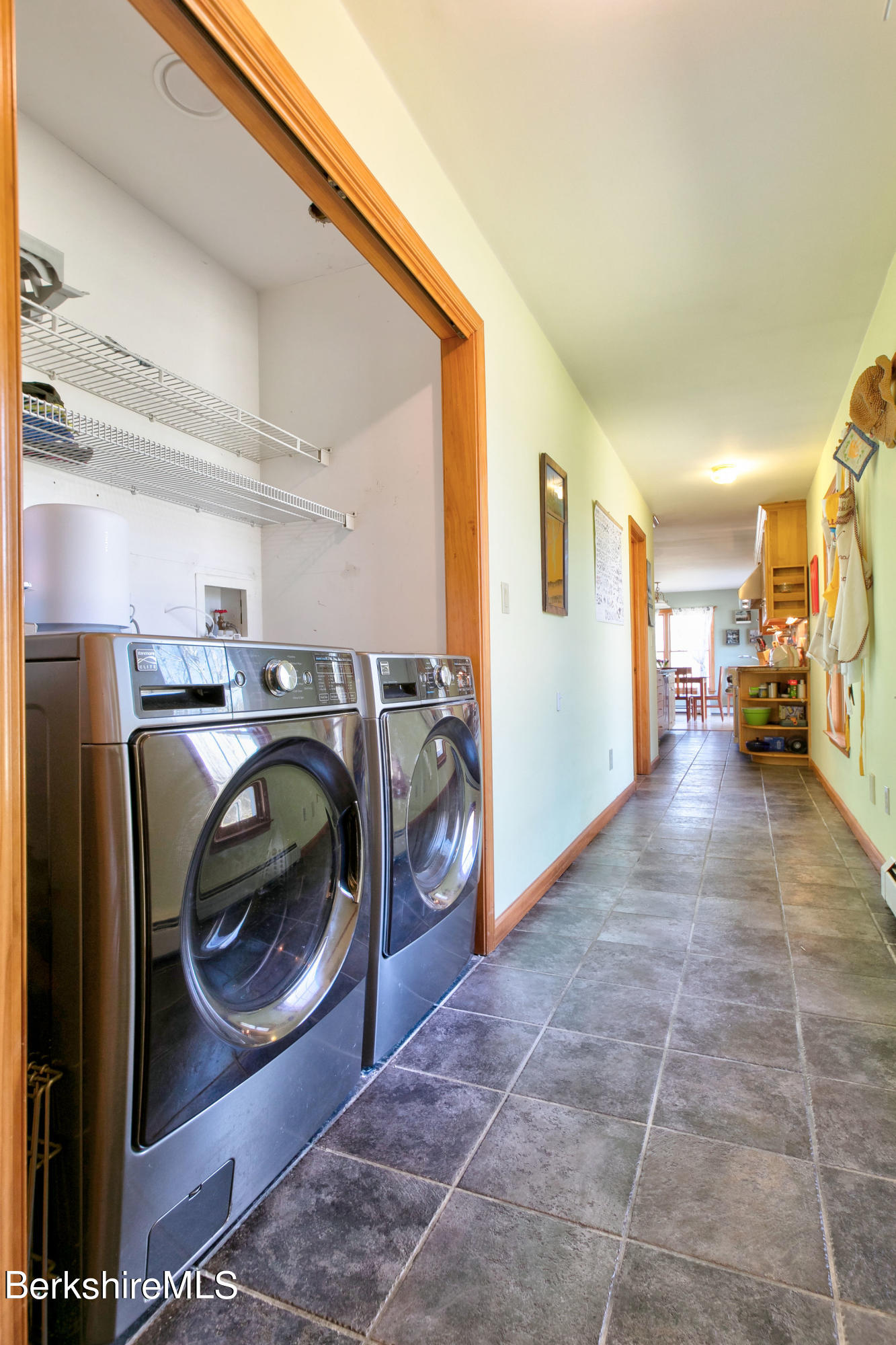 84 Cook Road Sheffield, MA 01257 - Photo 22 of 41 Laundry