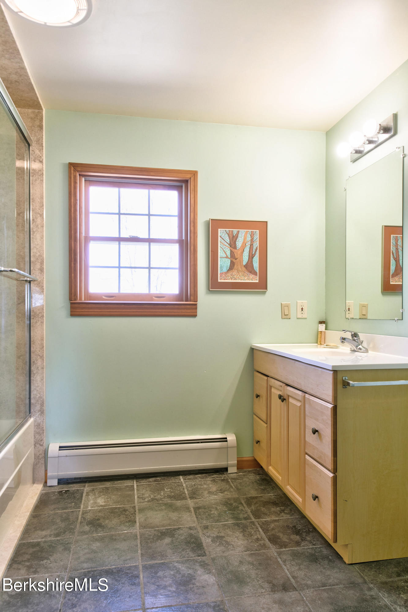 84 Cook Road Sheffield, MA 01257 - Photo 29 of 41 Full Bath