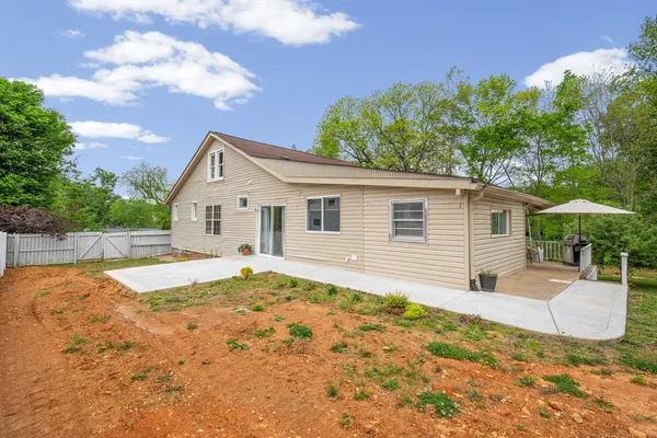 $500,000 | 311 Beech Street, Clarksville, TN 37042