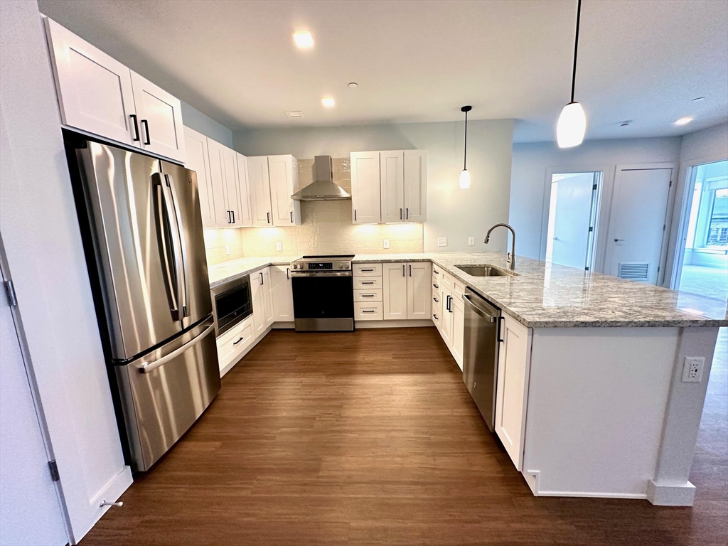 45 East Central Street, Unit 202 Natick, MA 01760 - Photo 14 of 27