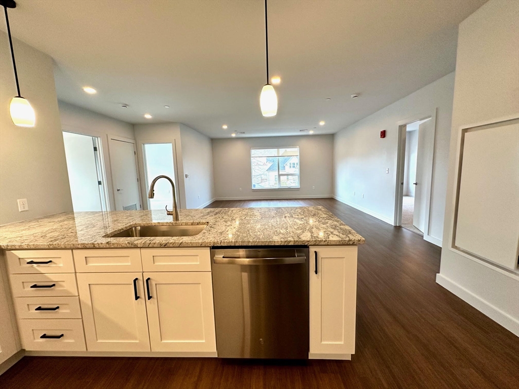 45 East Central Street, Unit 202 Natick, MA 01760 - Photo 16 of 27