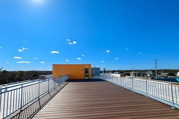 $5,325 | 45 East Central Street, Unit 202, Natick, MA 01760